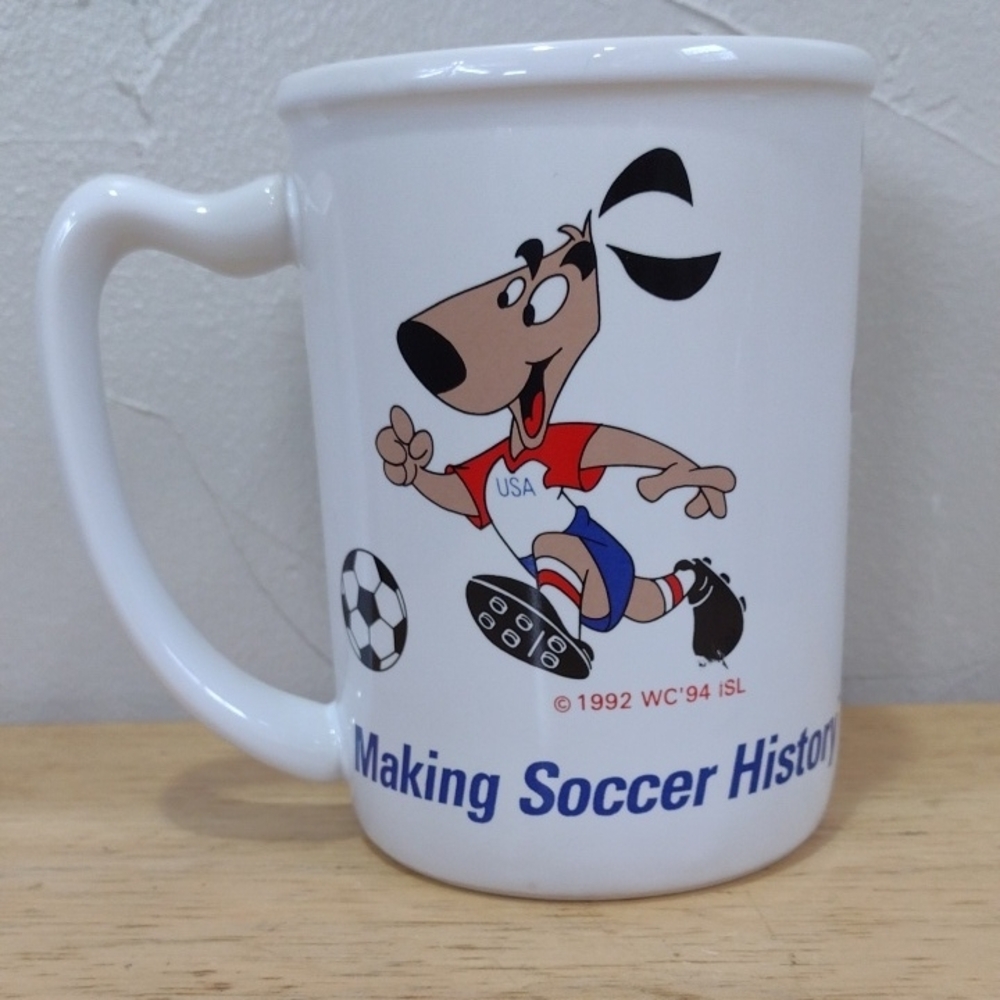 1994 Official FIFA World Cup Striker Mascot Mug 16oz